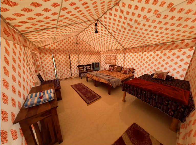 Camp Stay / Rooms
