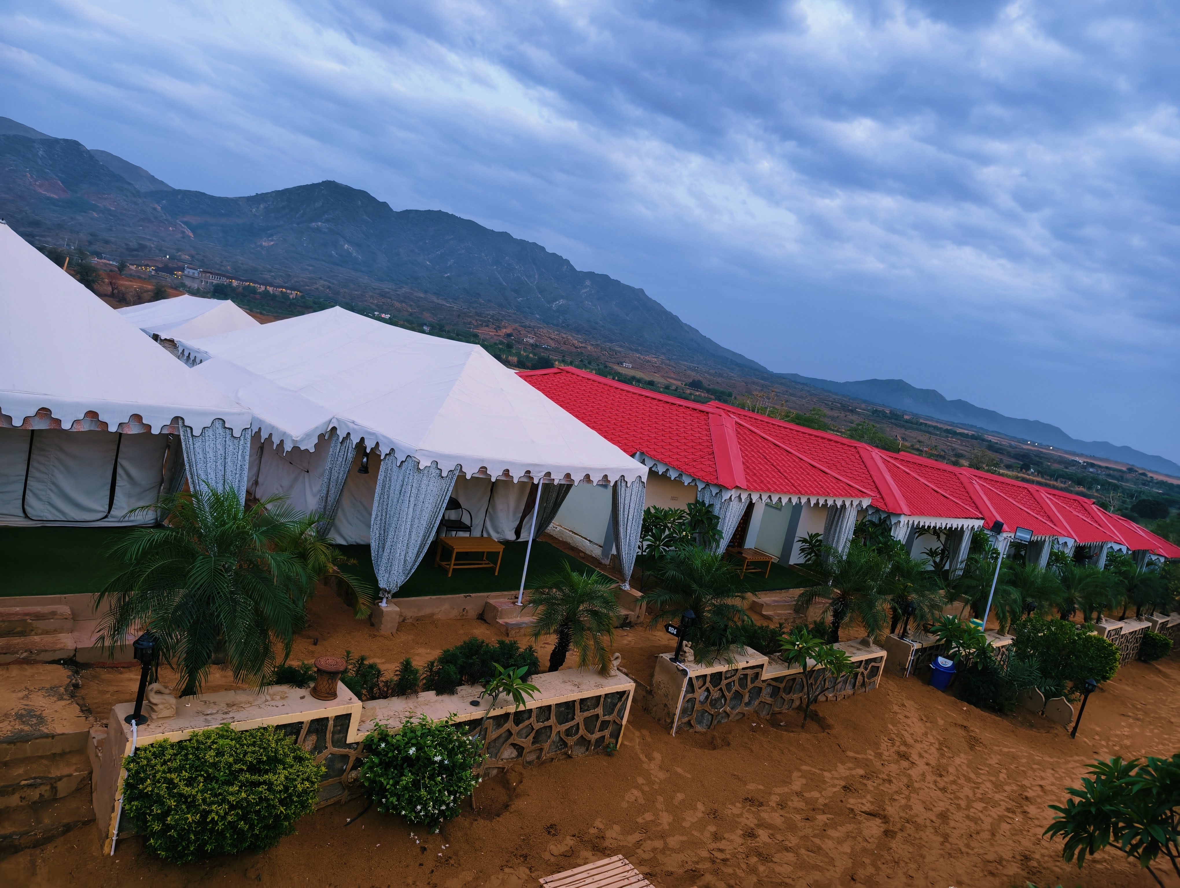 Experience the beauty, warmth & peaceful charm of Oasis Desert Camp by day.