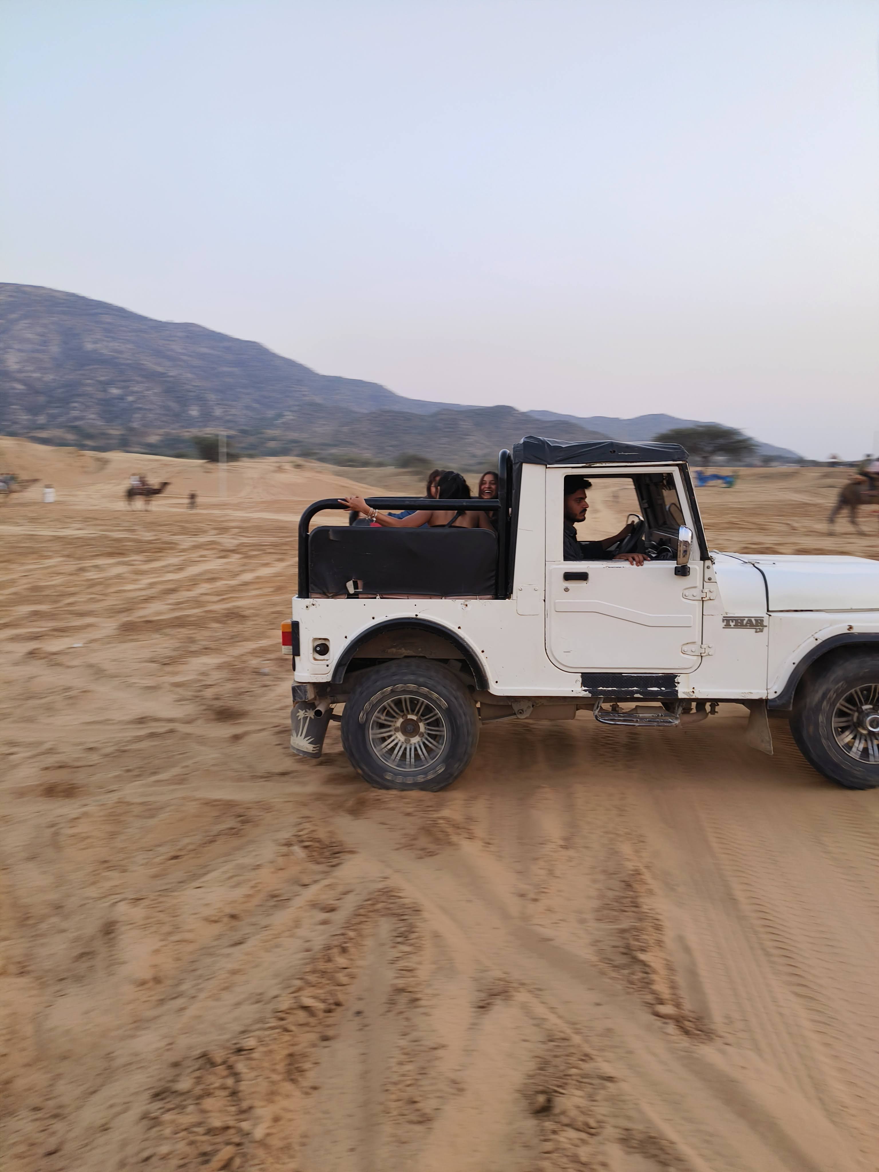 Jeep Safari