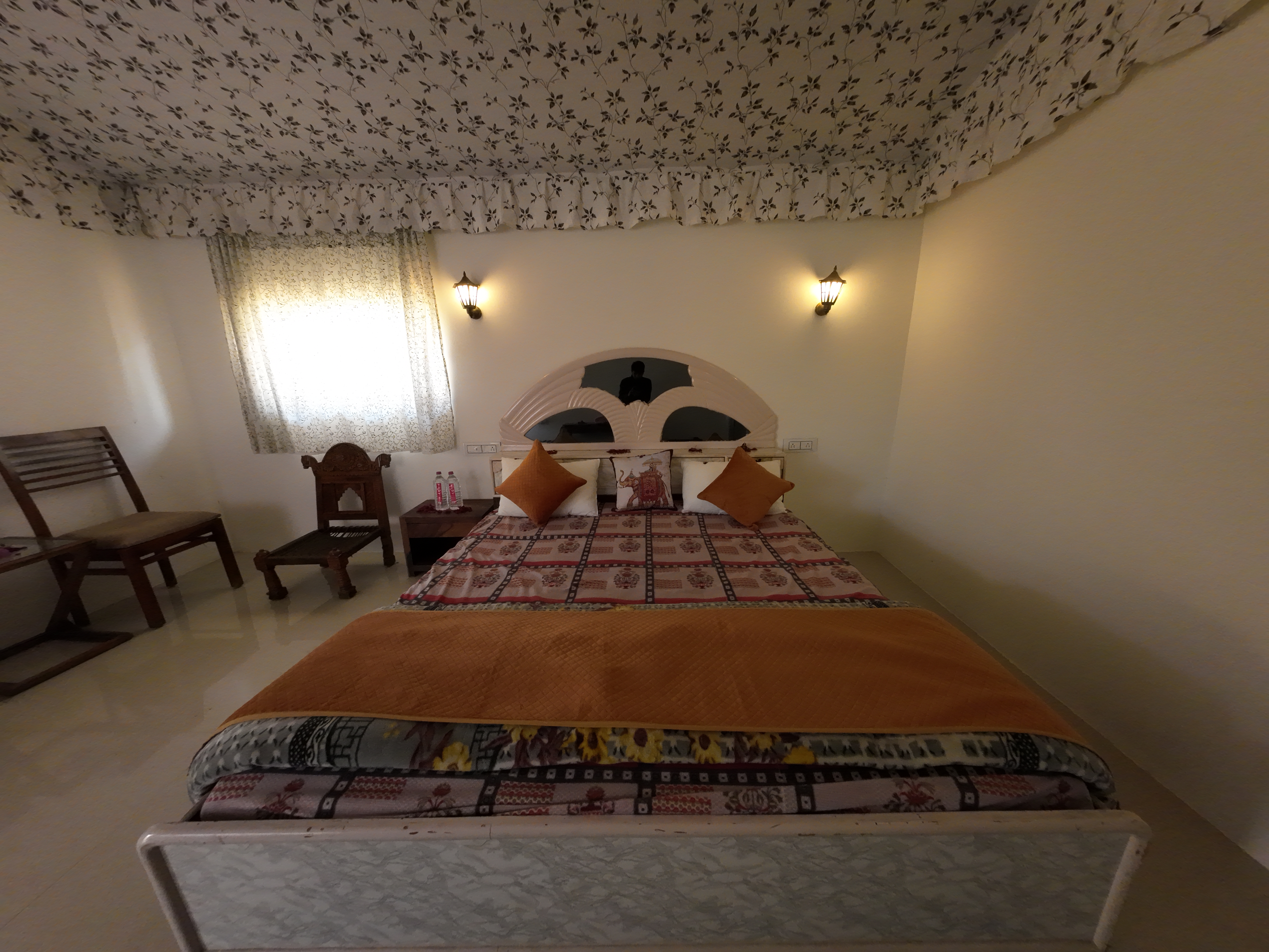 Camp Stay / Rooms