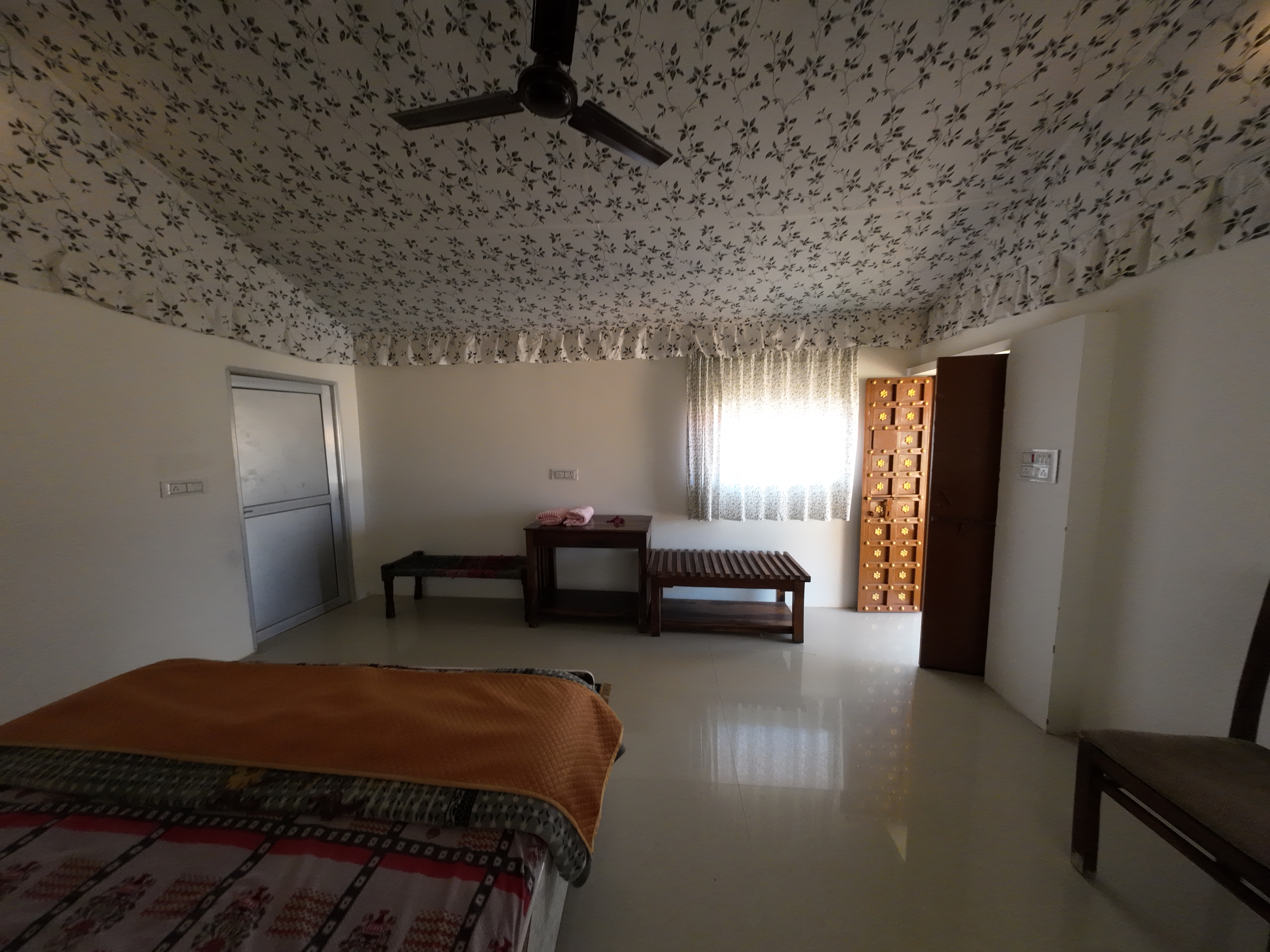 Camp Stay / Rooms